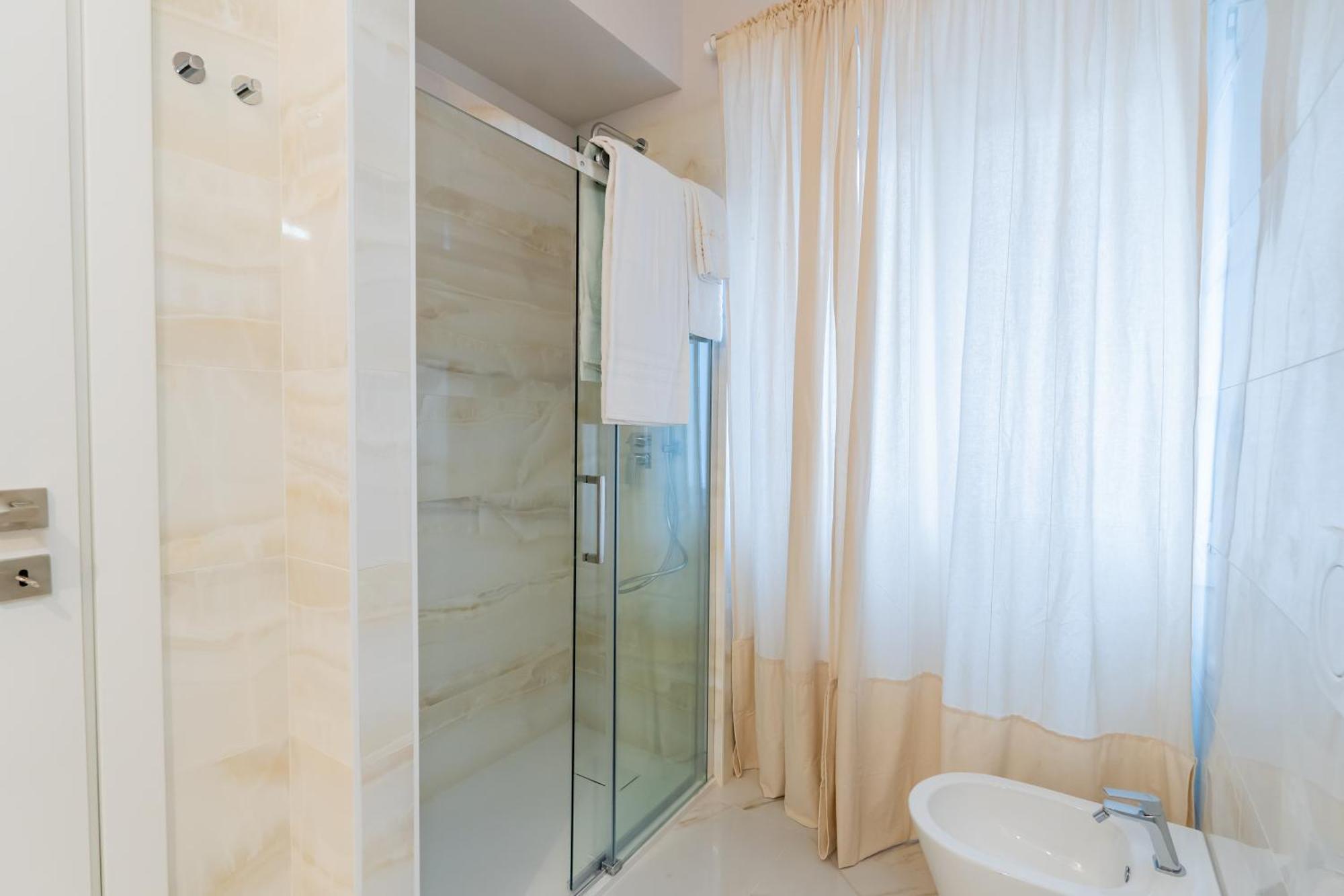 Palmanova Suites Milano Eksteriør billede